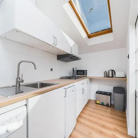 Unique Loft In Old Town Main Square - A/c