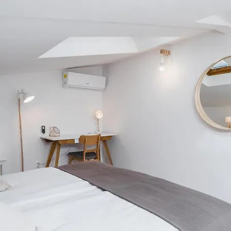 Διαμέρισμα Unique Loft In Old Town Main Square - A/c *